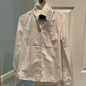 American Eagle Outfitters Favorite Button Down